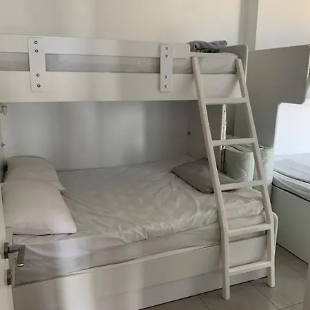 Hanna * Sarandë