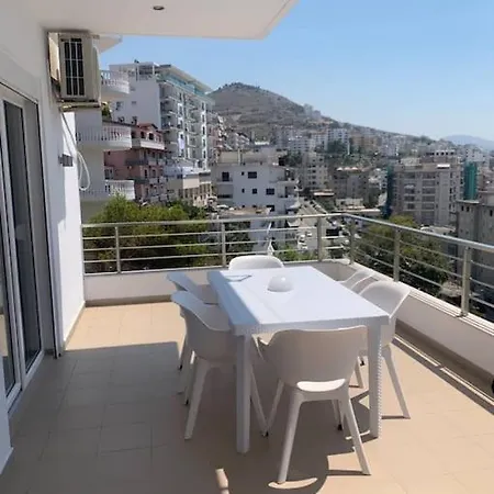Hanna Apartment